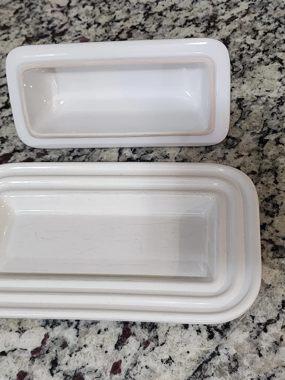 Le Creuset White Ceramic Butter Dish - Picture 4 of 5